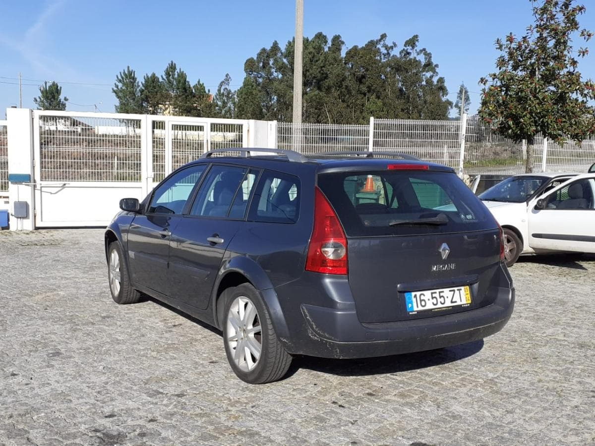 Renault Mégane 1.9 DCI · Ano 2005 — imagem 6