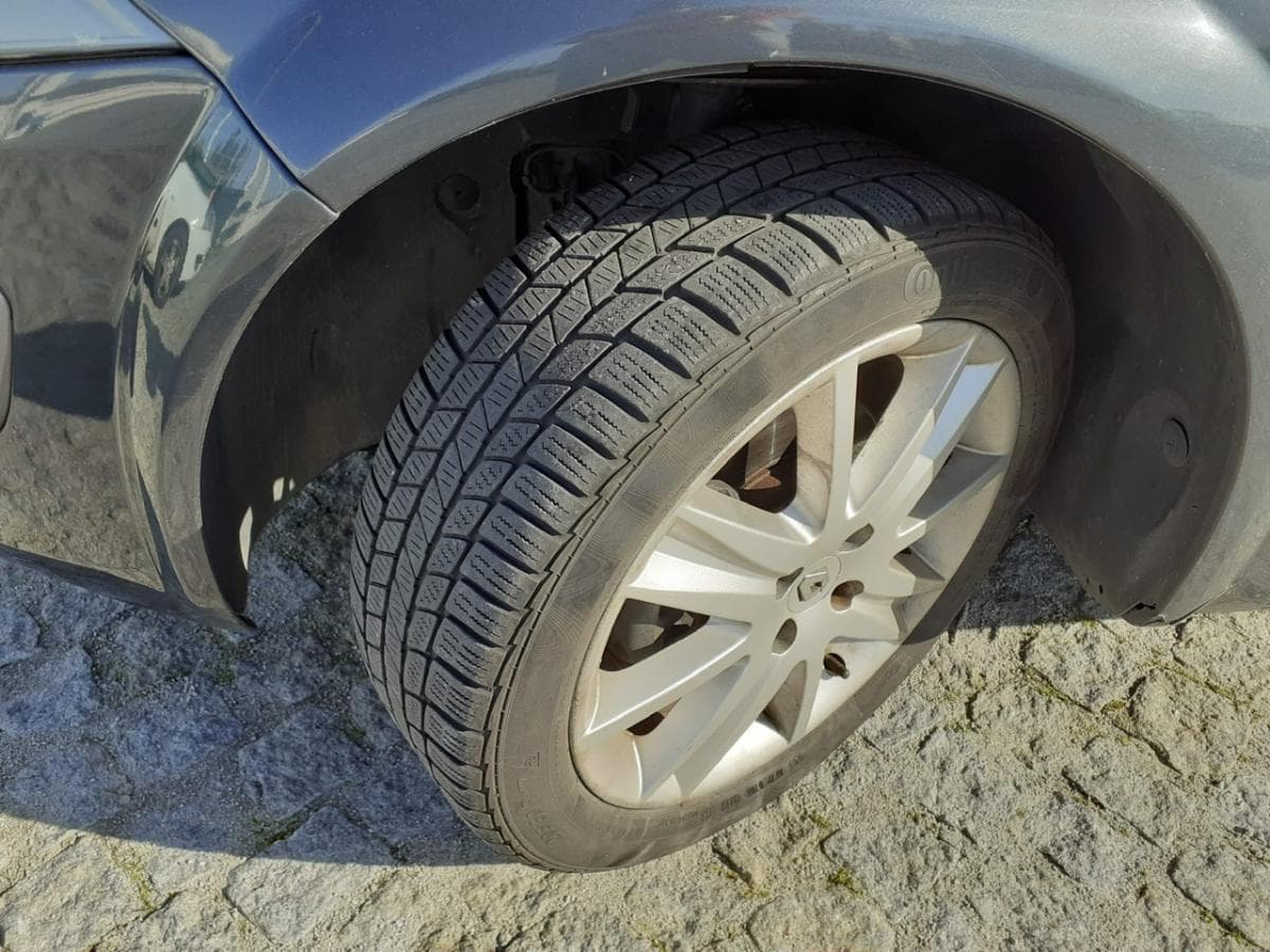 Renault Mégane 1.9 DCI · Ano 2005 — imagem 18