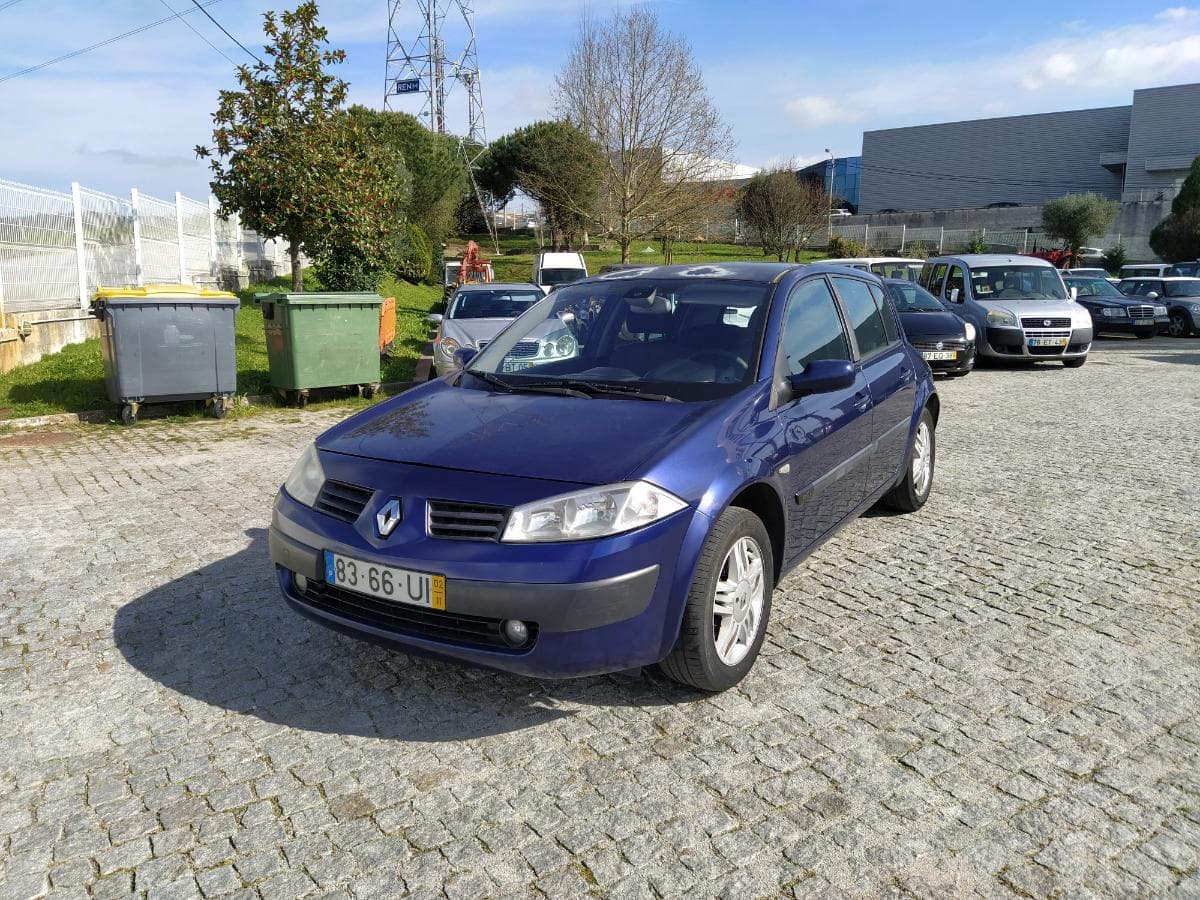 Renault Mégane 1.5 DCI · Ano 2002 — imagem 3