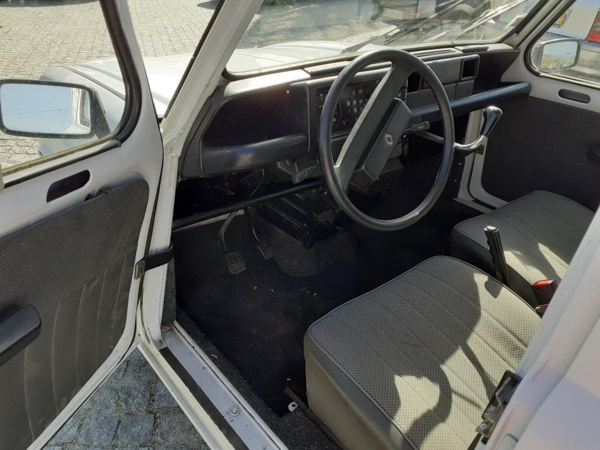 Renault 4L GTL · Ano 1986 — imagen 7