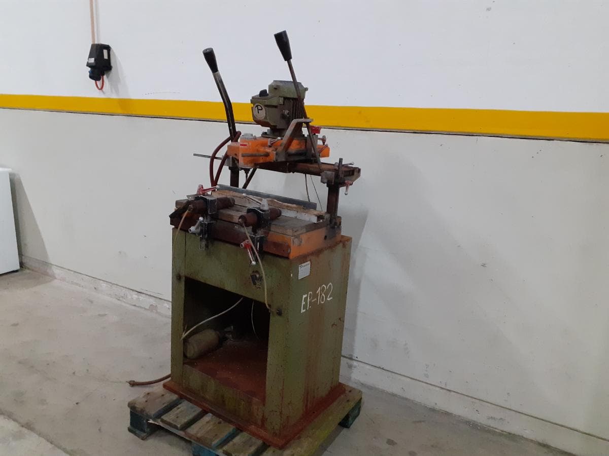 Máquina Furar TF300 — imagen 2
