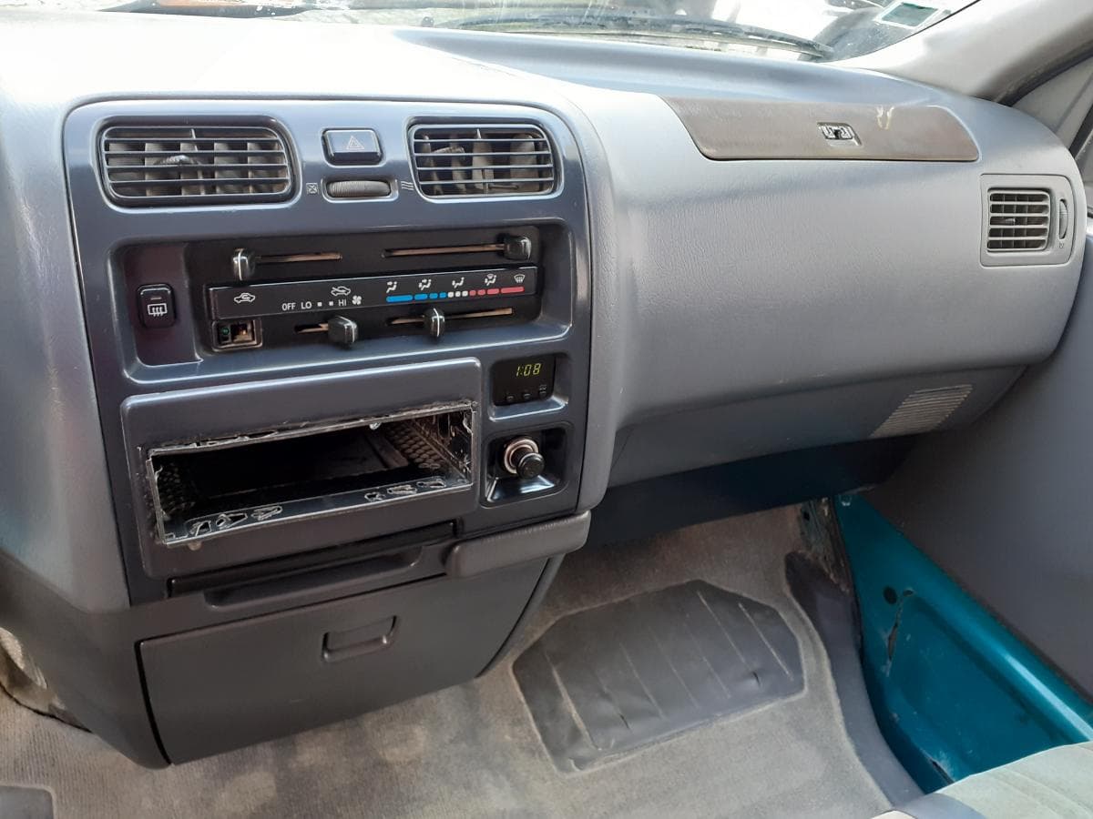 Toyota Hiace · Ano 2000 — imagen 12