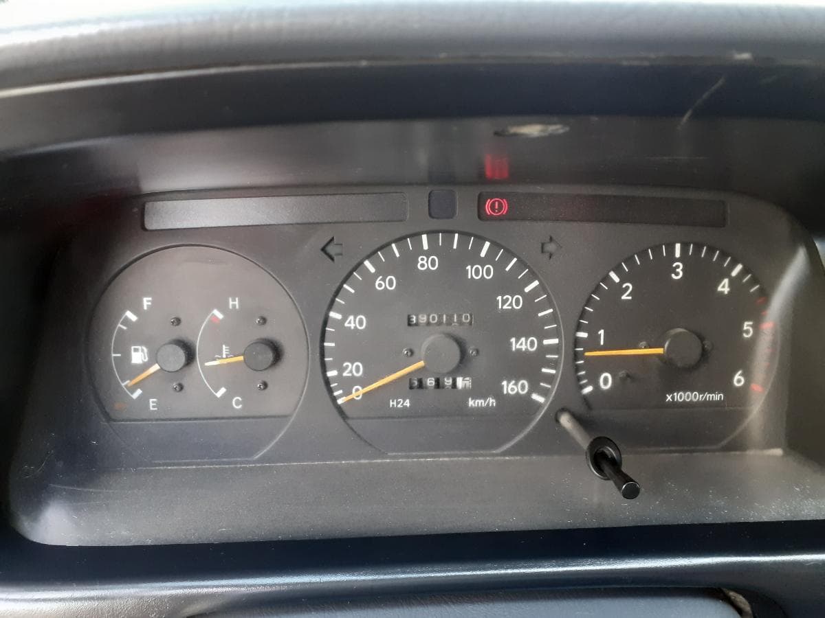 Toyota Hiace · Ano 2000 — imagen 13