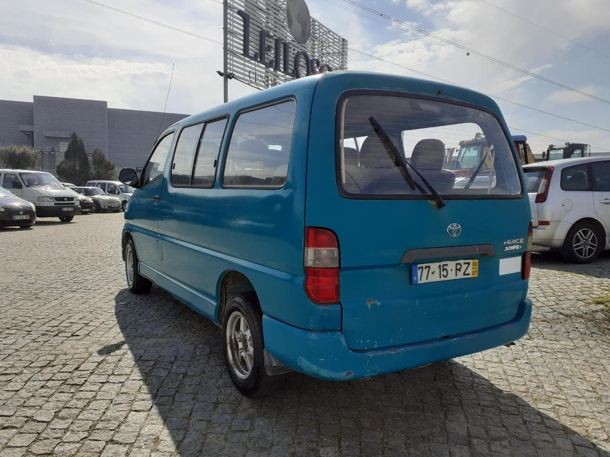 Toyota Hiace · Ano 2000 — imagen 6