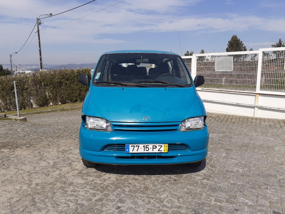 Toyota Hiace · Ano 2000 — imagen 5
