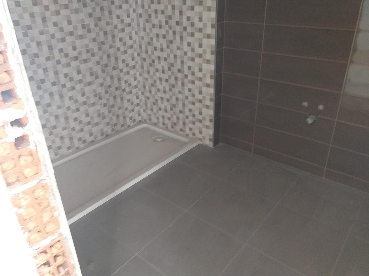 Apartamento T3 c/ Garagem · Chaves — imagen 5