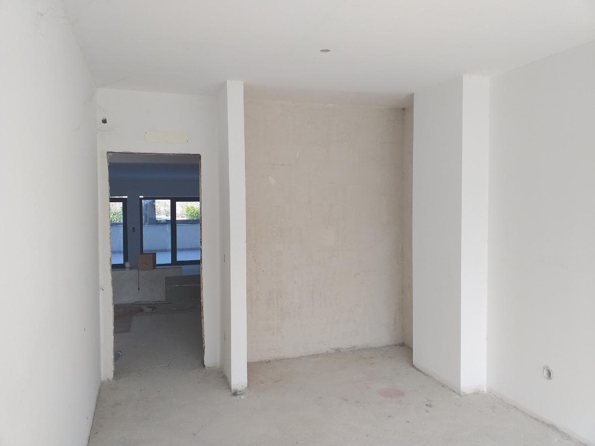 Apartamento T3 + Garagem · Chaves — imagen 4