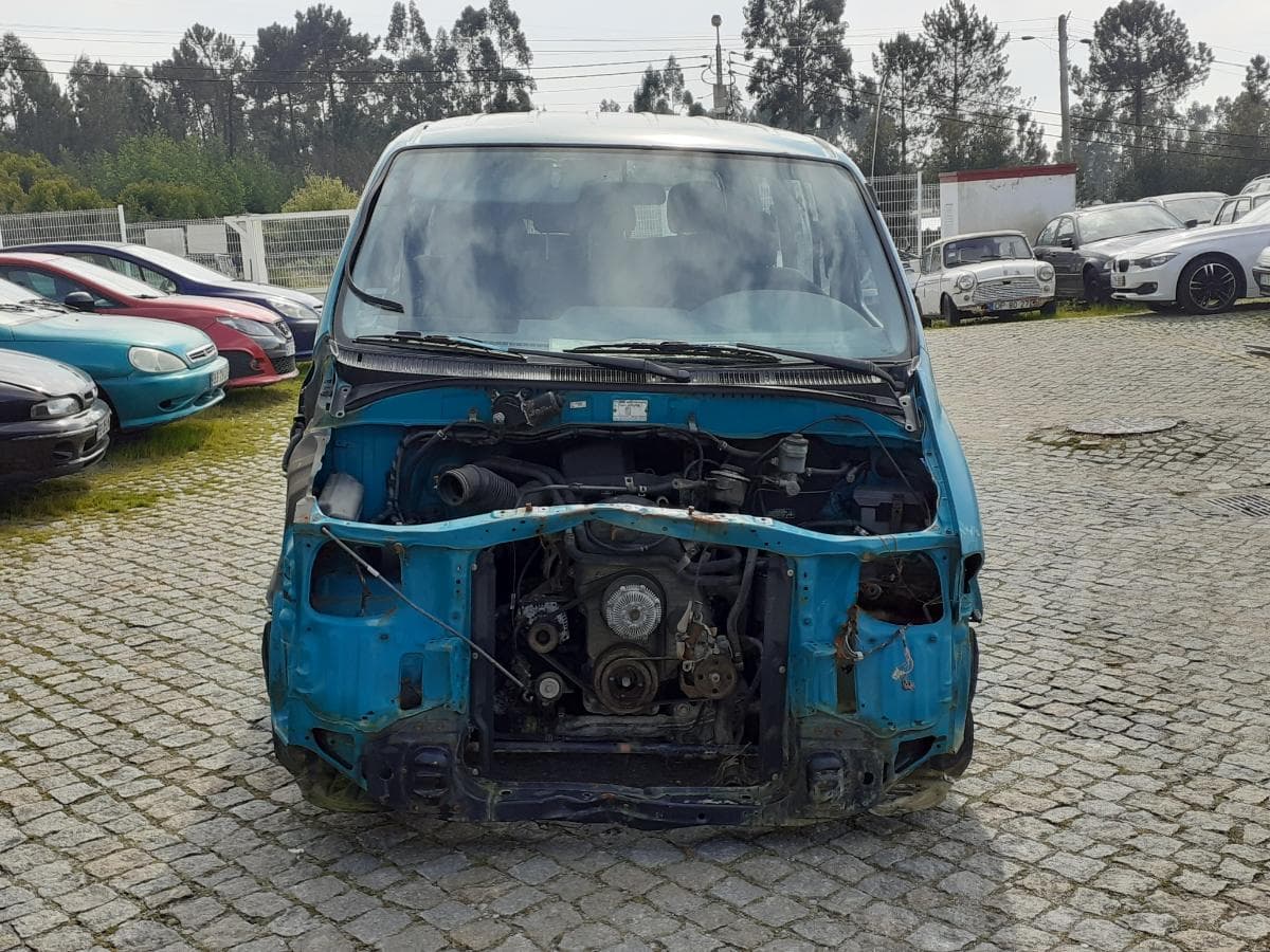 Toyota Hiace · Ano 2000 — imagem 6