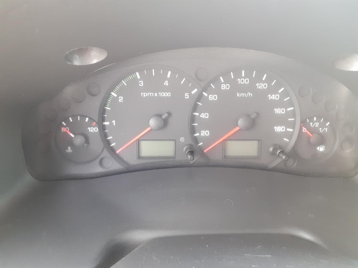 Ford Transit · Ano 2005 — imagen 9