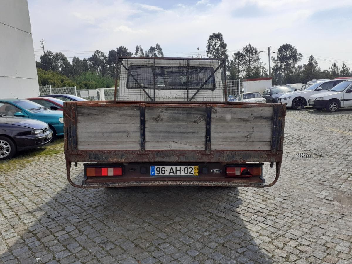 Ford Transit · Ano 2005 — imagen 5