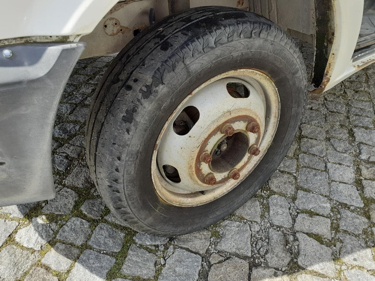 Ford Transit · Ano 2005 — imagen 15
