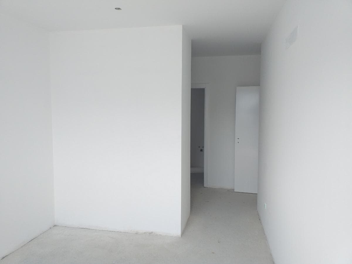 Apartamento T3 + Garagem · Chaves — imagen 5