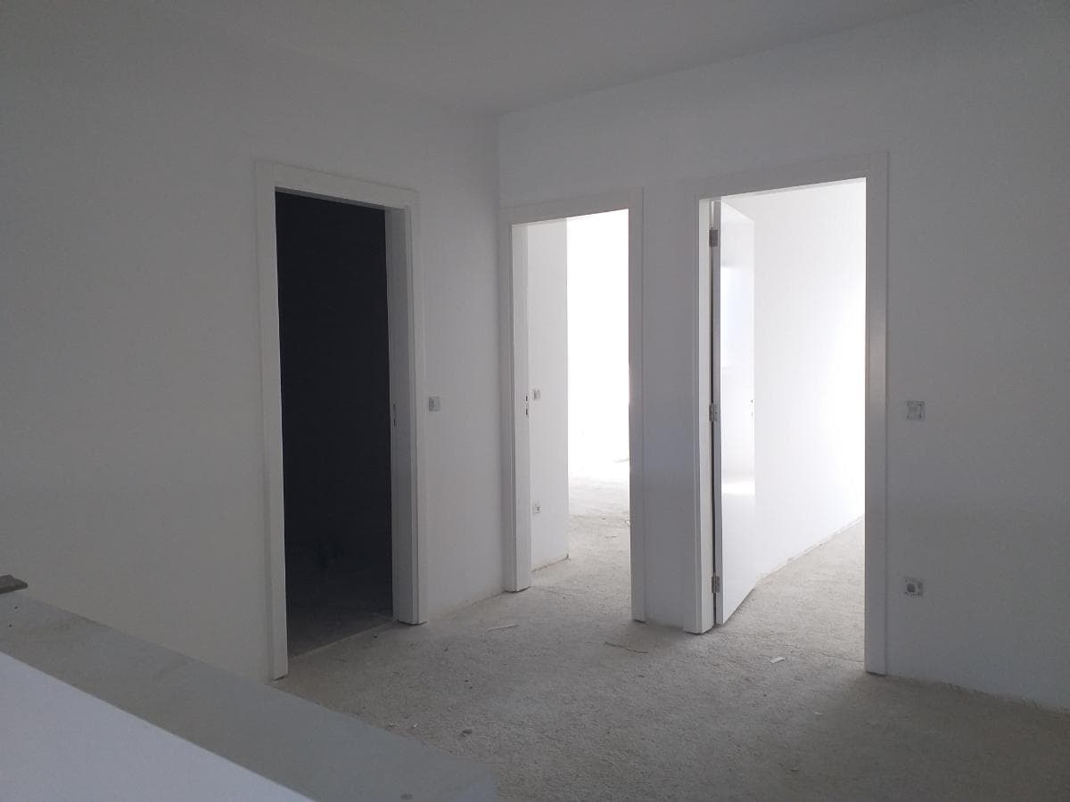 Apartamento T3 + Garagem · Chaves — imagen 10