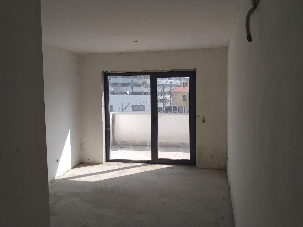 Piso T3 con Garaje · Chaves — imagen 4