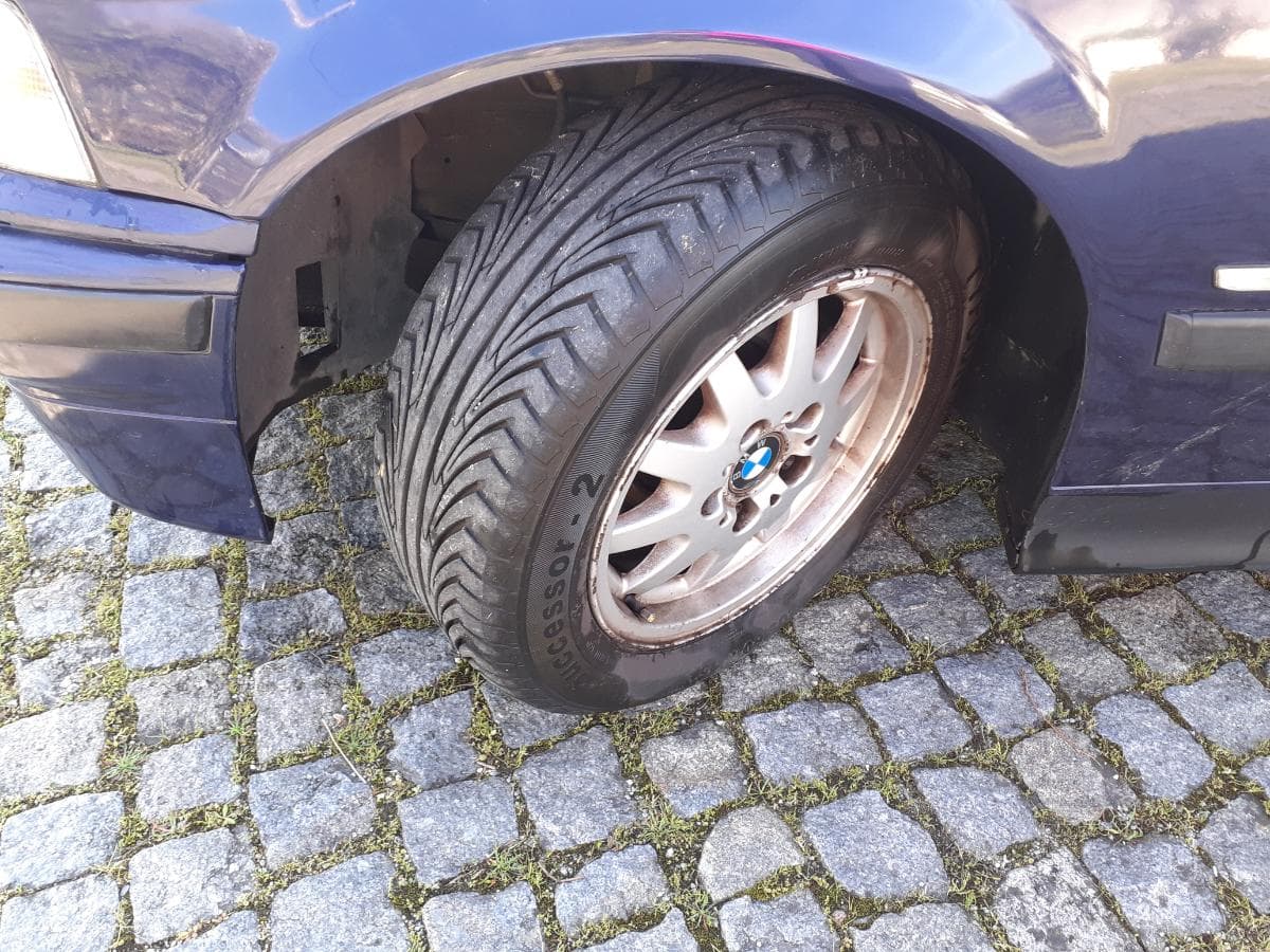 BMW 318 TDS · Ano 1999 — imagem 21