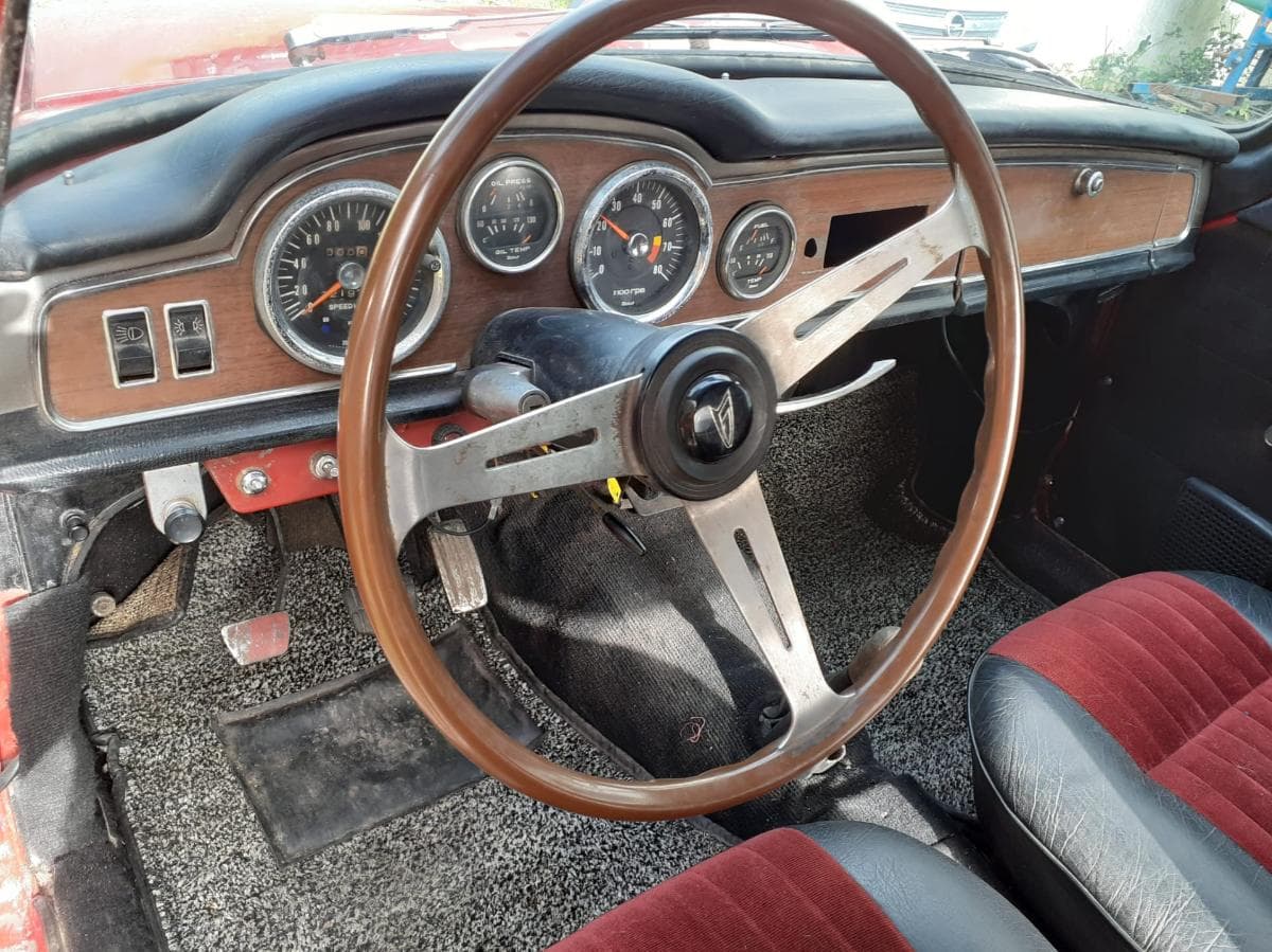 Daihatsu Compagne Spider Cabrio · Ano 1968 · Redução Valor — image 10