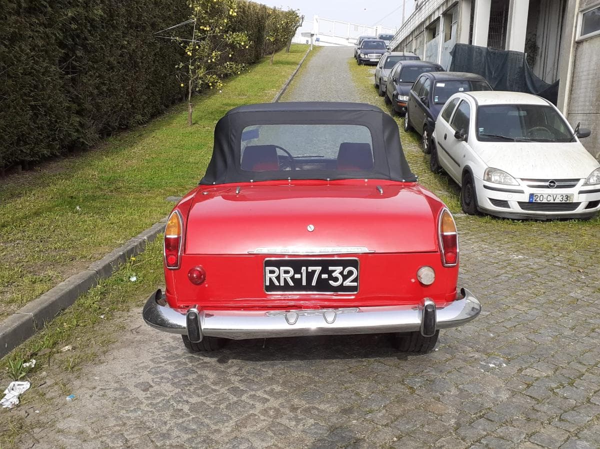 Daihatsu Compagne Spider Cabrio · Ano 1968 · Redução Valor — image 5