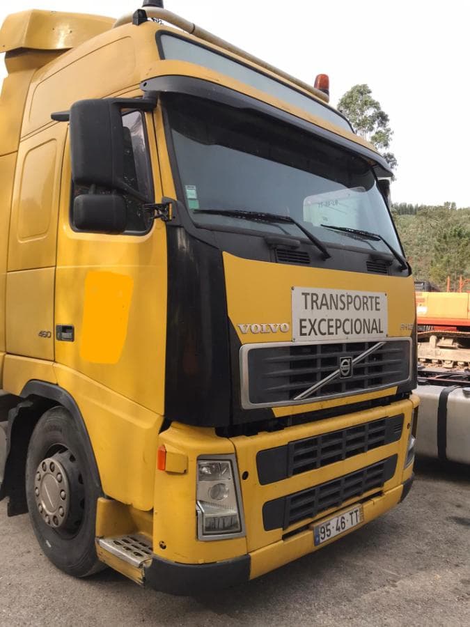 Veículo Pesado Mercadorias Volvo — image 1