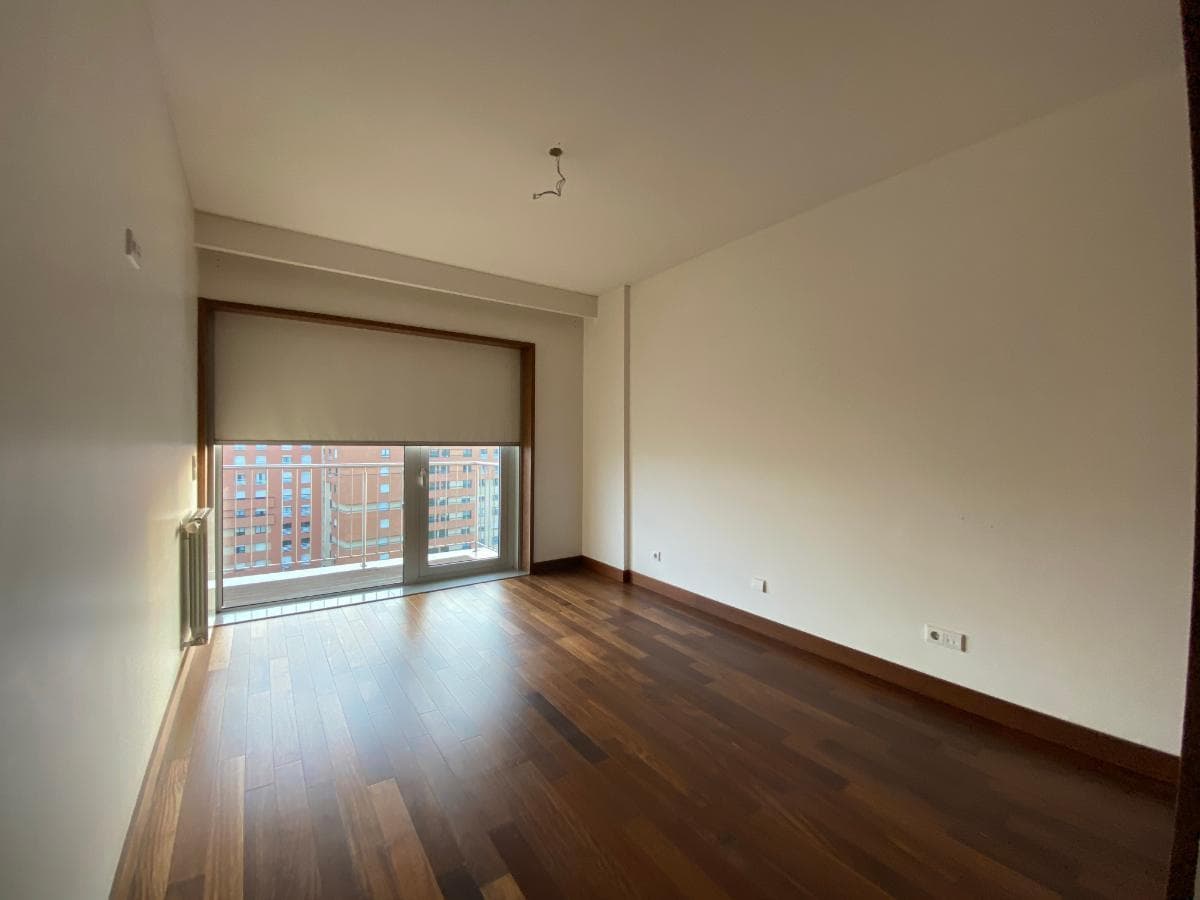 Apartamento T4 + Lugar de Garagem + Arrumos · Vila Nova de Gaia — imagen 3