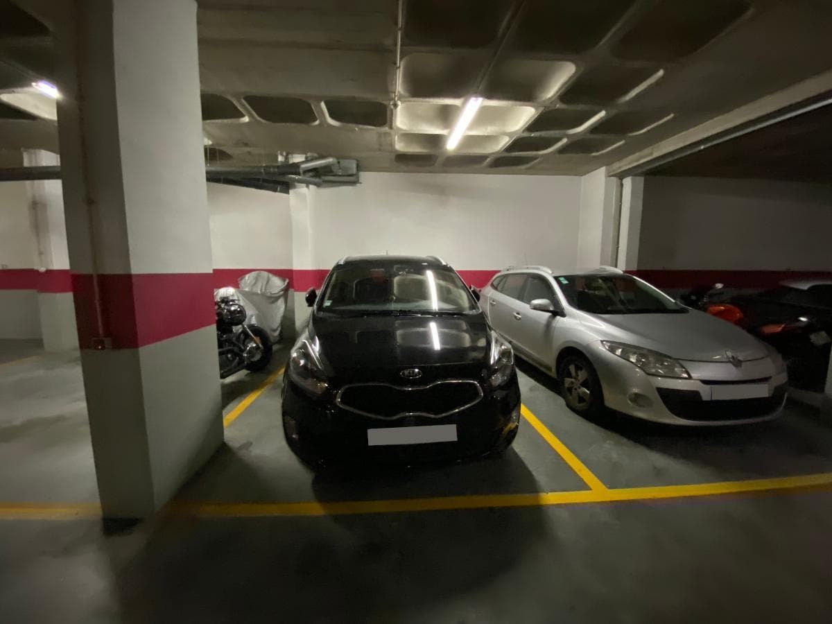 Lugar de Garagem · Vila Nova de Gaia — image 1