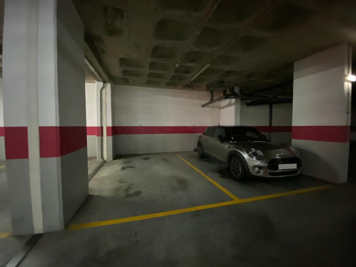 Lugar de Garagem · Vila Nova de Gaia — imagem 2
