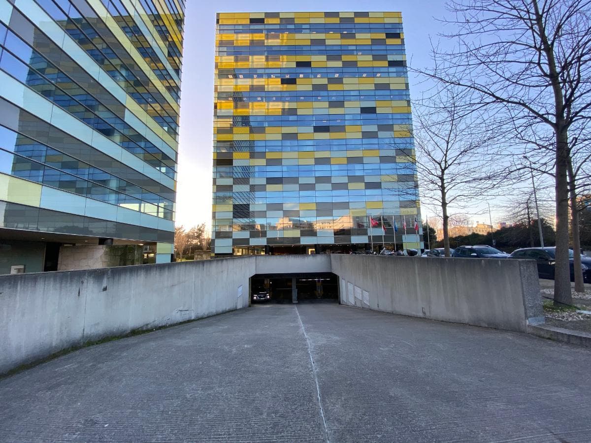 Parque de Estacionamento Público · Vila Nova de Gaia — imagem 1