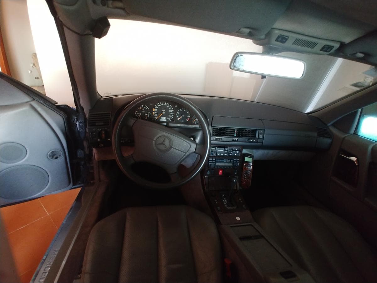 Mercedes-Benz SL 320 — image 5