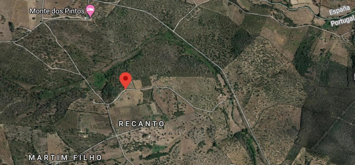 Moradias (Ruínas) + Terreno · Arronches — imagem 15