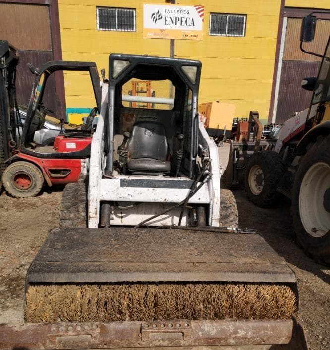 Minicargadora BobCat S175