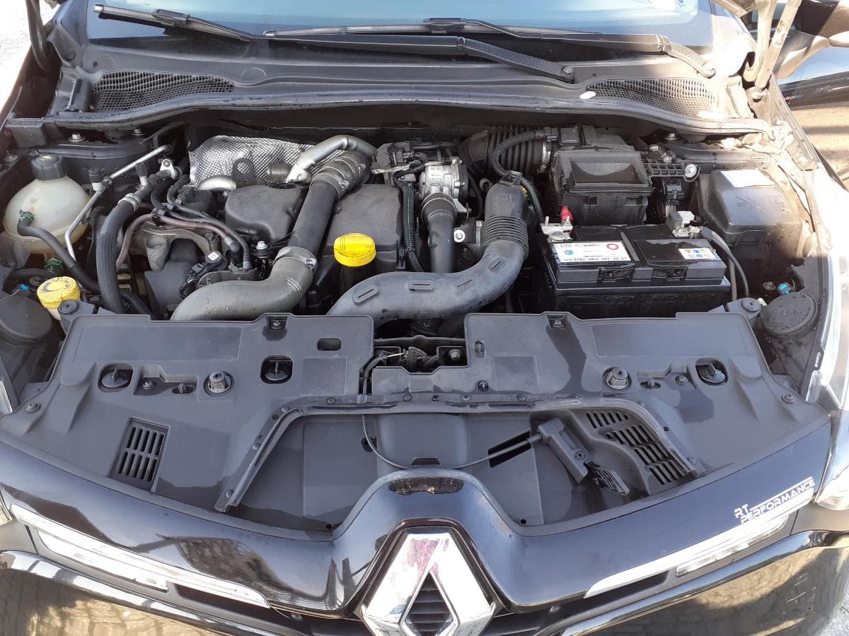 Renault Clio Break 1.5 DCI · Ano 2015 — imagem 17