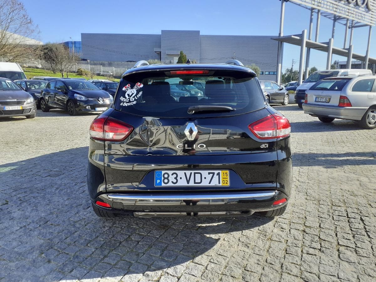 Renault Clio Break 1.5 DCI · Ano 2015 — imagem 5