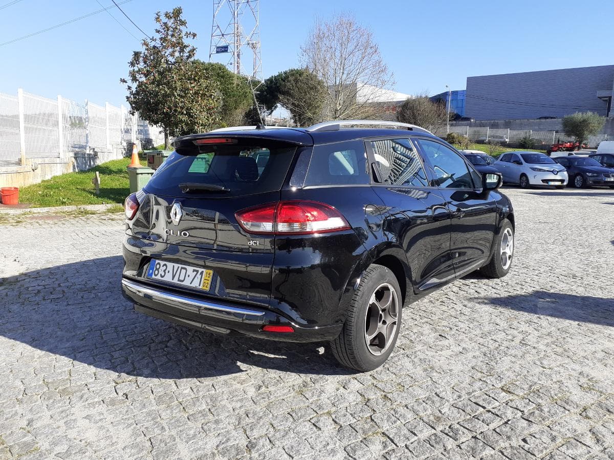 Renault Clio Break 1.5 DCI · Ano 2015 — imagem 6