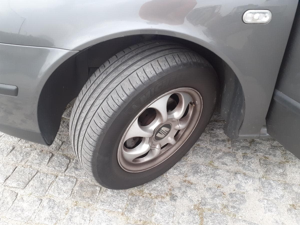 Seat Toledo 1.6 16V · Ano 2003 — imagem 17