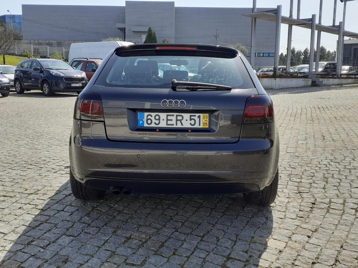 Audi A3 2.0 TDI · Ano 2003 — imagem 5