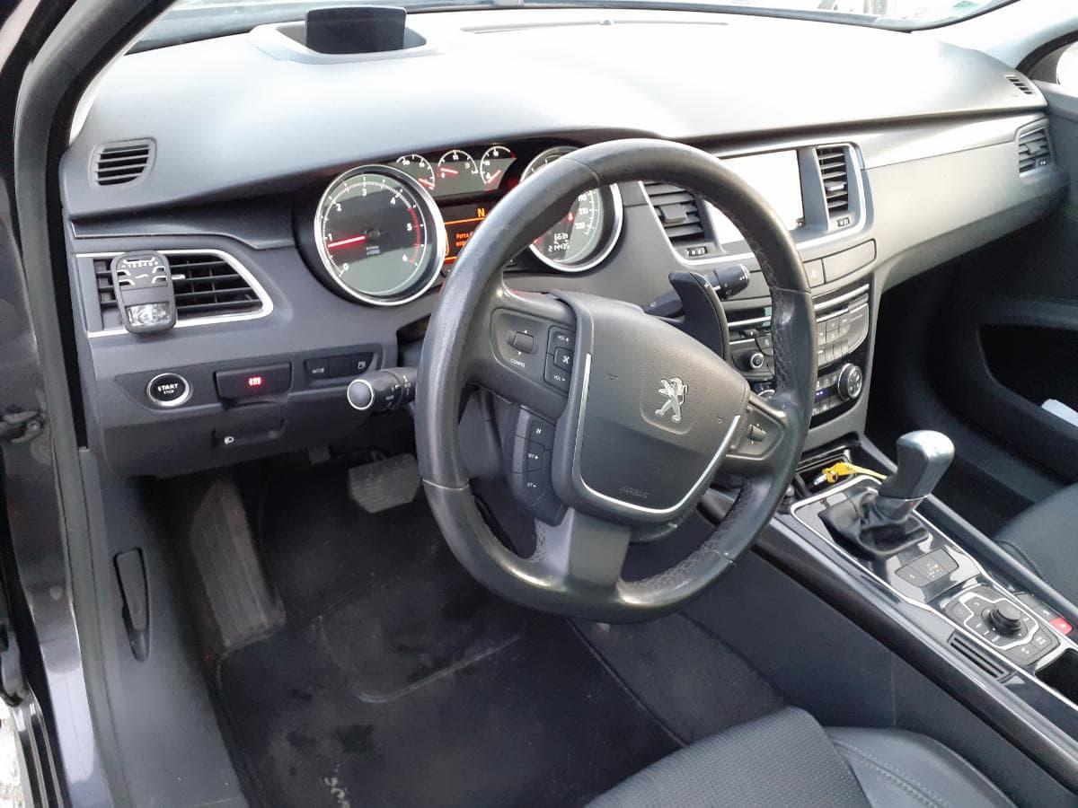 Peugeot 508 1.6 HDI SW · Ano 2014 — image 10