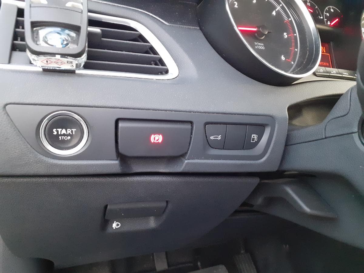 Peugeot 508 1.6 HDI SW · Ano 2014 — image 14
