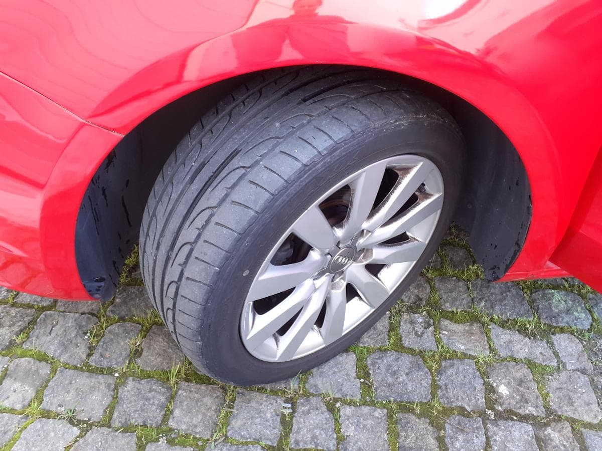 Audi A1 1.6 TDI · Ano 2012 — imagem 20