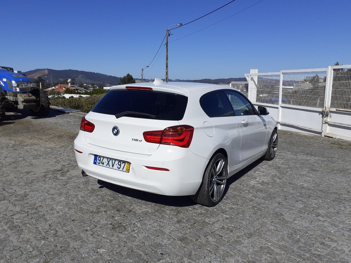 BMW 116 D · Ano 2016 — image 6
