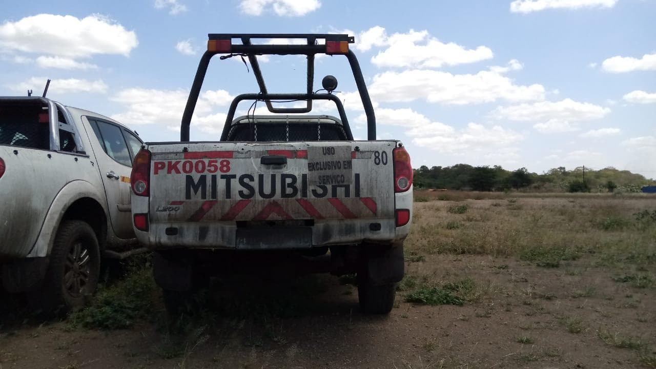 Mitsubishi L200 · — imagem 4
