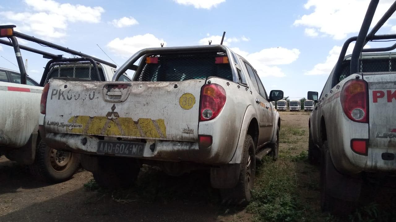Mitsubishi L200 · — image 2