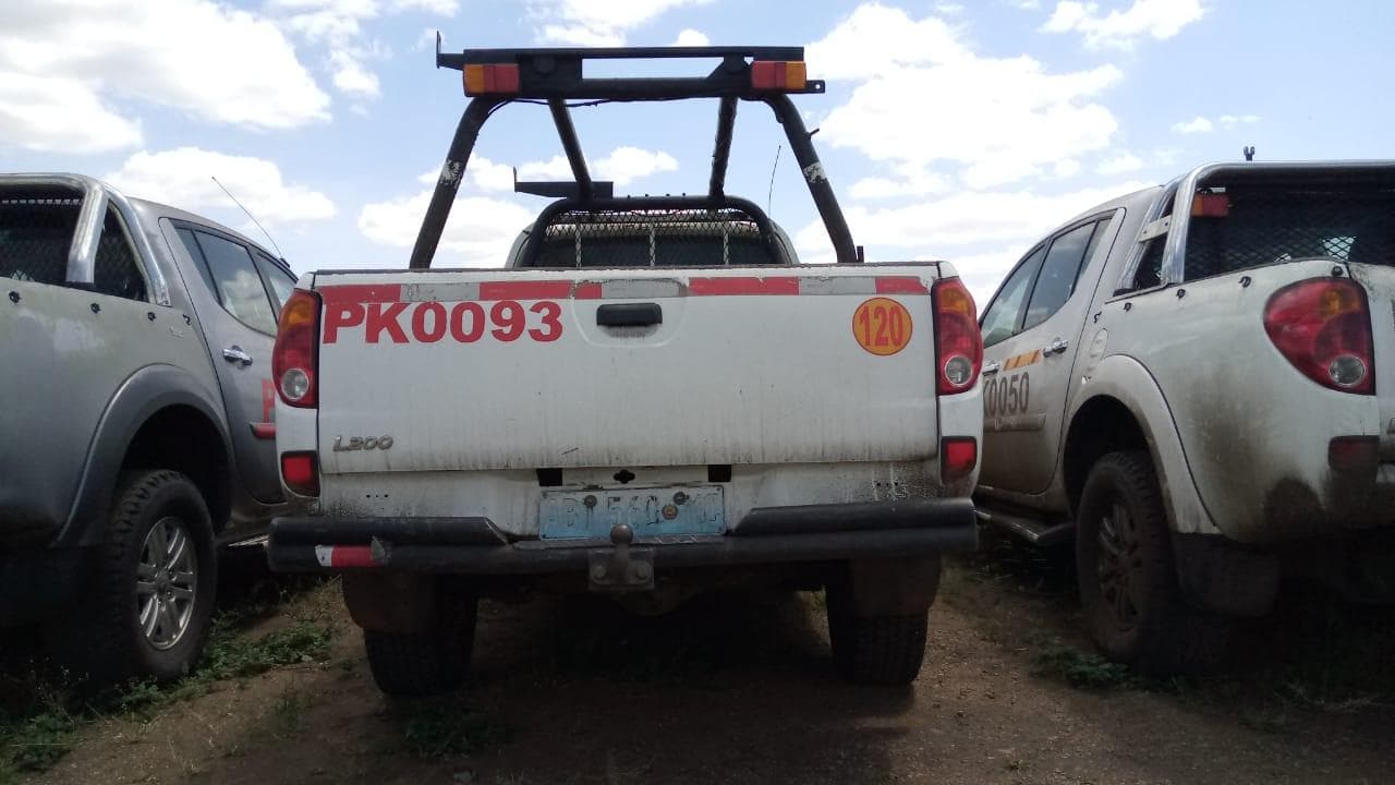 Mitsubishi L200 · — imagem 3