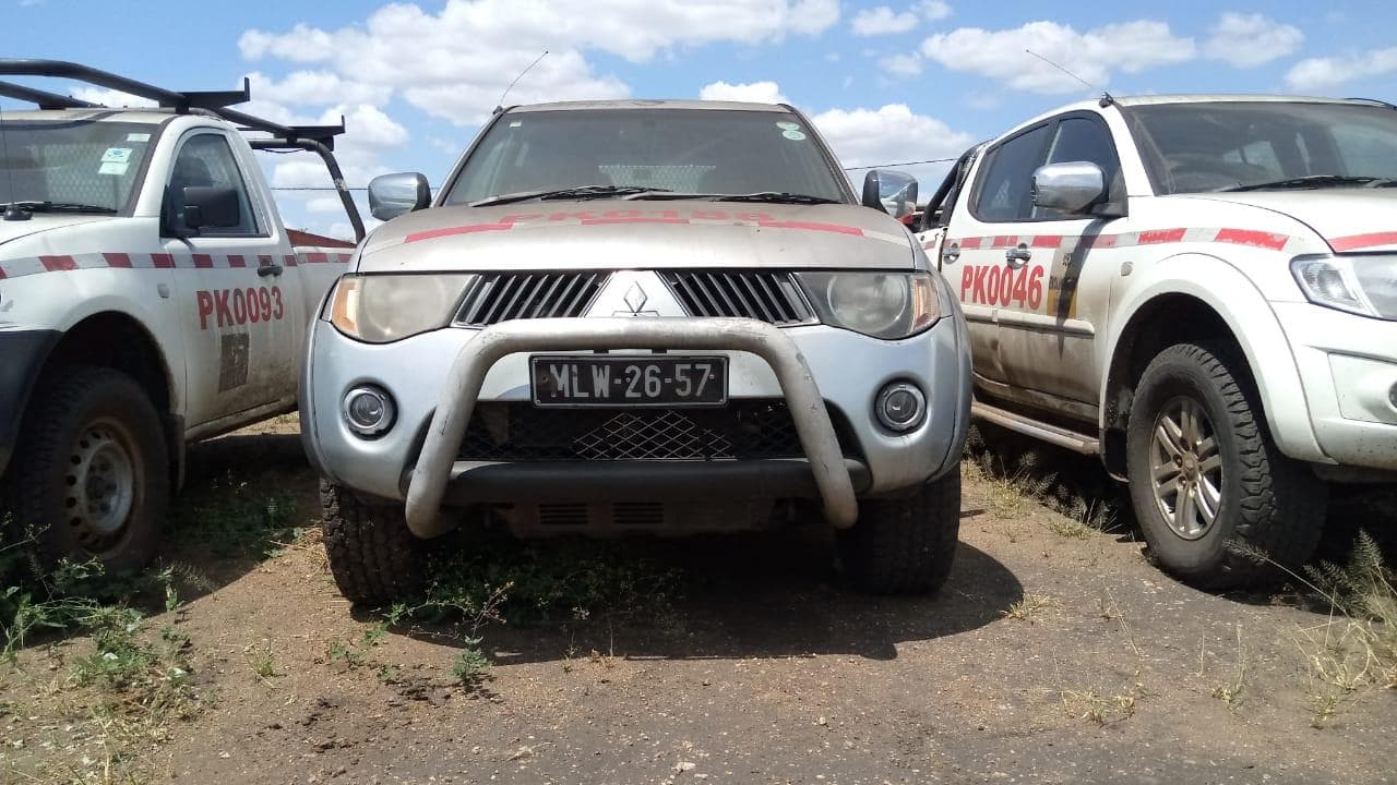 Mitsubishi L200 · — image 2