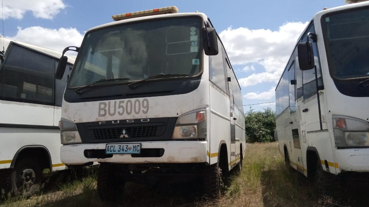 Mitsubishi Fuso ·