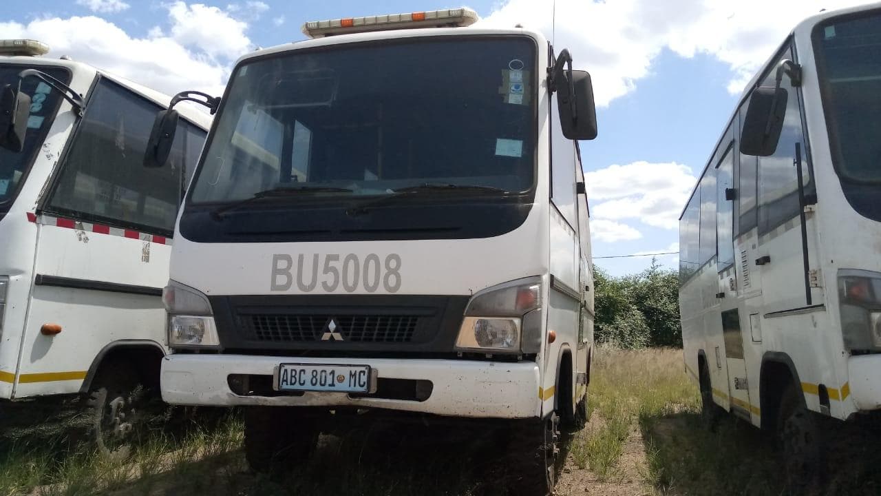 Mitsubishi Fuso · — imagen 1