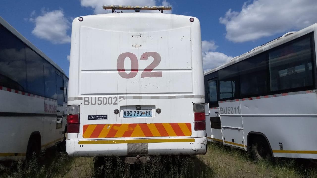 Mitsubishi Fuso · — imagem 2
