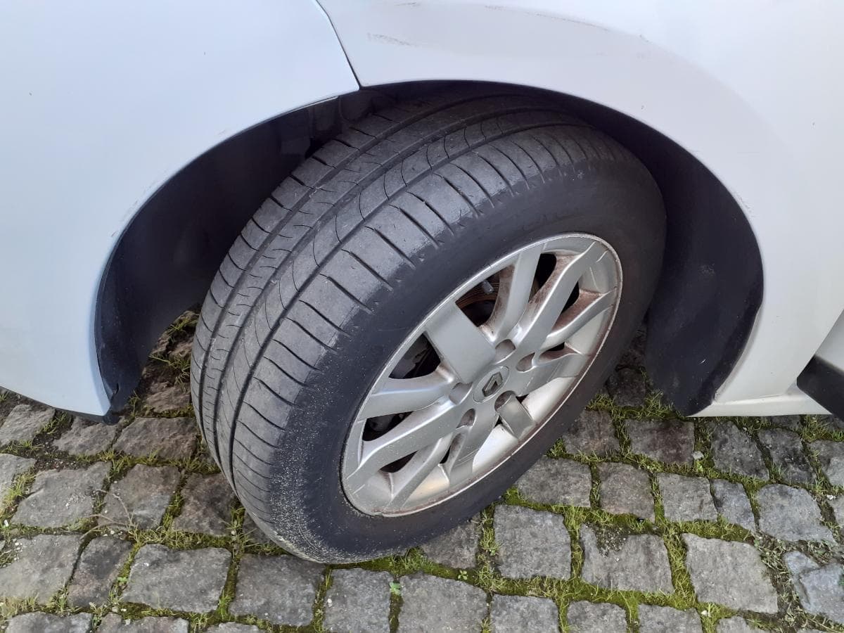 Renault Mégane 1.5 DCI · Ano 2011 — imagen 18