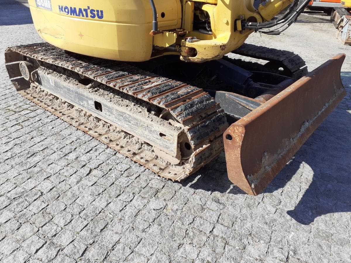 Mini giratória Komatsu PC 88MR-6 — imagen 11