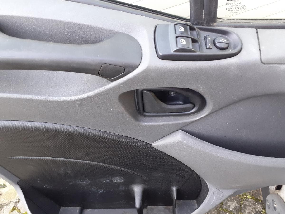 Iveco Daily 35 C 13 · Ano 2013 — imagen 9