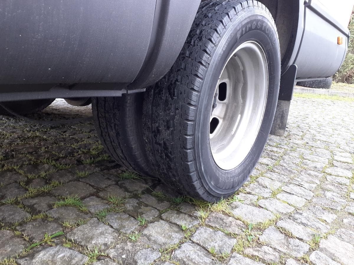 Iveco Daily 35 C 13 · Ano 2013 — imagen 16