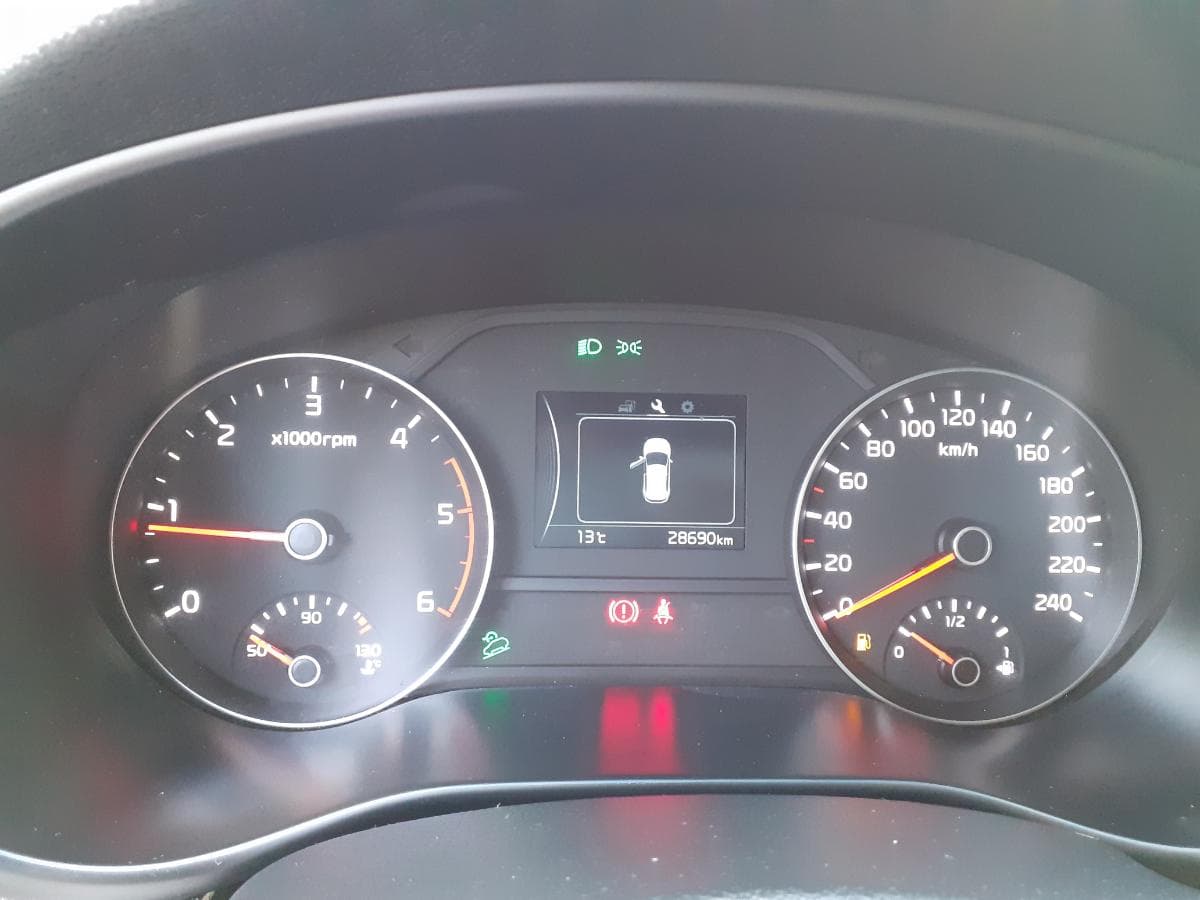 Kia Sportage CRDI · Ano 2018 — imagen 13